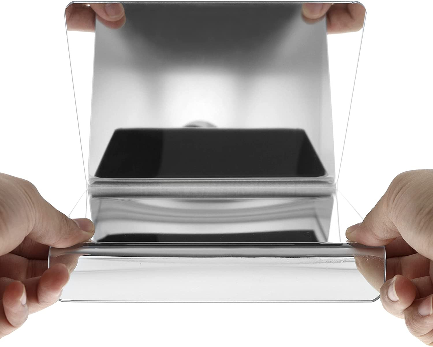 Eye surgery recovery mirror